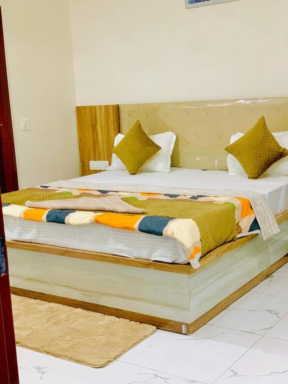 The Silver Tulip Ludhiana Exterior foto